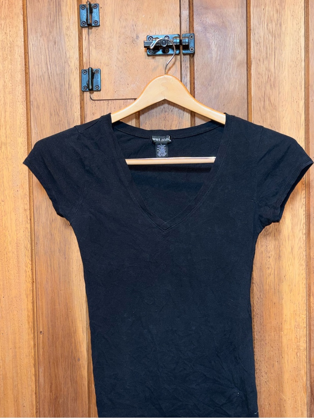 Stretch Cotton V-Neck Tee - Black